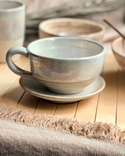 Pearl Oyster Cappuccino Cup