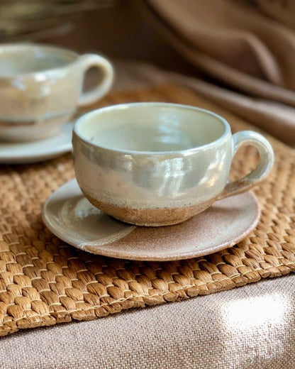 Pearl Oyster Cappuccino Cup